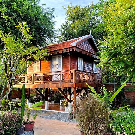The Little Vegan Homestay Phumi Banteay Srei Εξωτερικό φωτογραφία